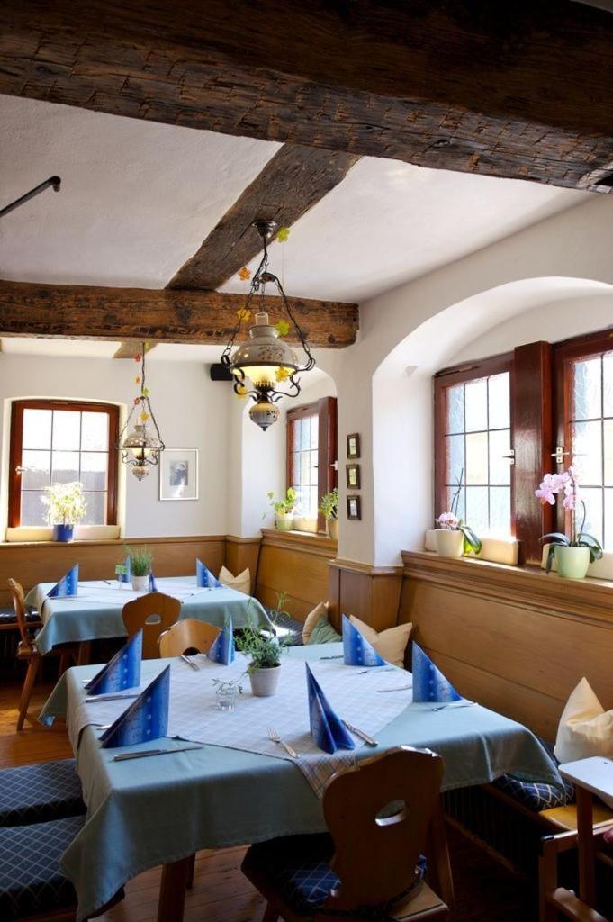 Landhaus Zum Falken Tauberzell Bagian luar foto