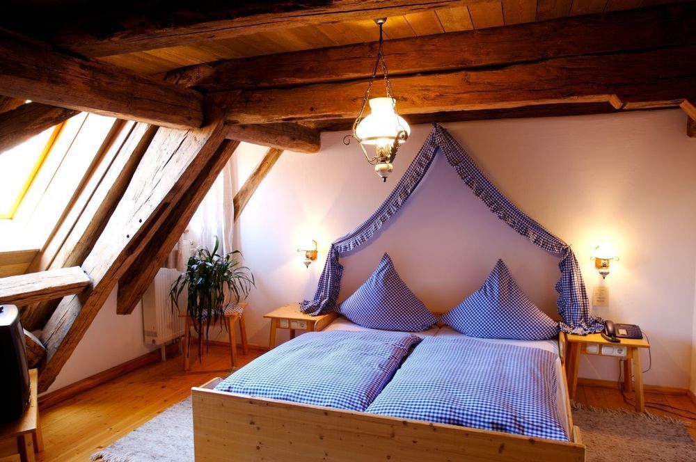 Landhaus Zum Falken Tauberzell Bagian luar foto